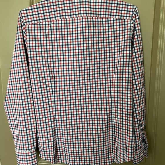 Mizzen and Main Leeward No Tuck Dress Shirt Size Small NWT - Picture 2 of 7